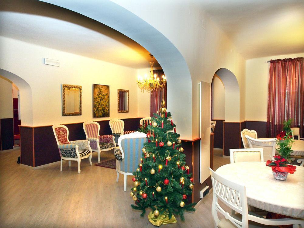 Hotel Due Spade Fidenza Exterior foto